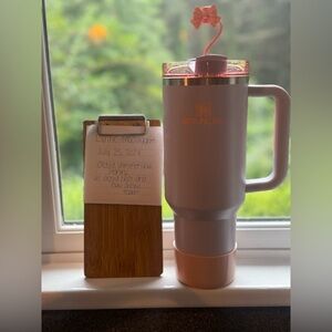 Orchid Shimmer 40 oz Stanley